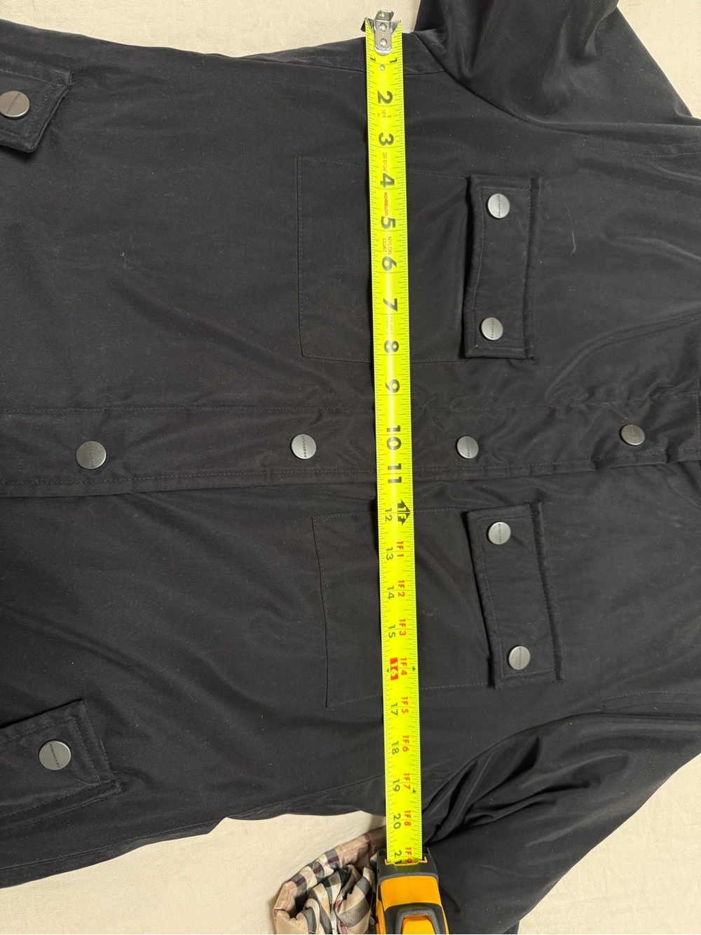 Burberry Black Trench Coat with Tan Fur Collar and Check Lining - Picture 9 of 10